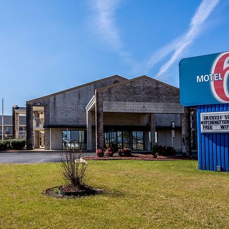 Motel 6-Kenly, Nc Eksteriør bilde