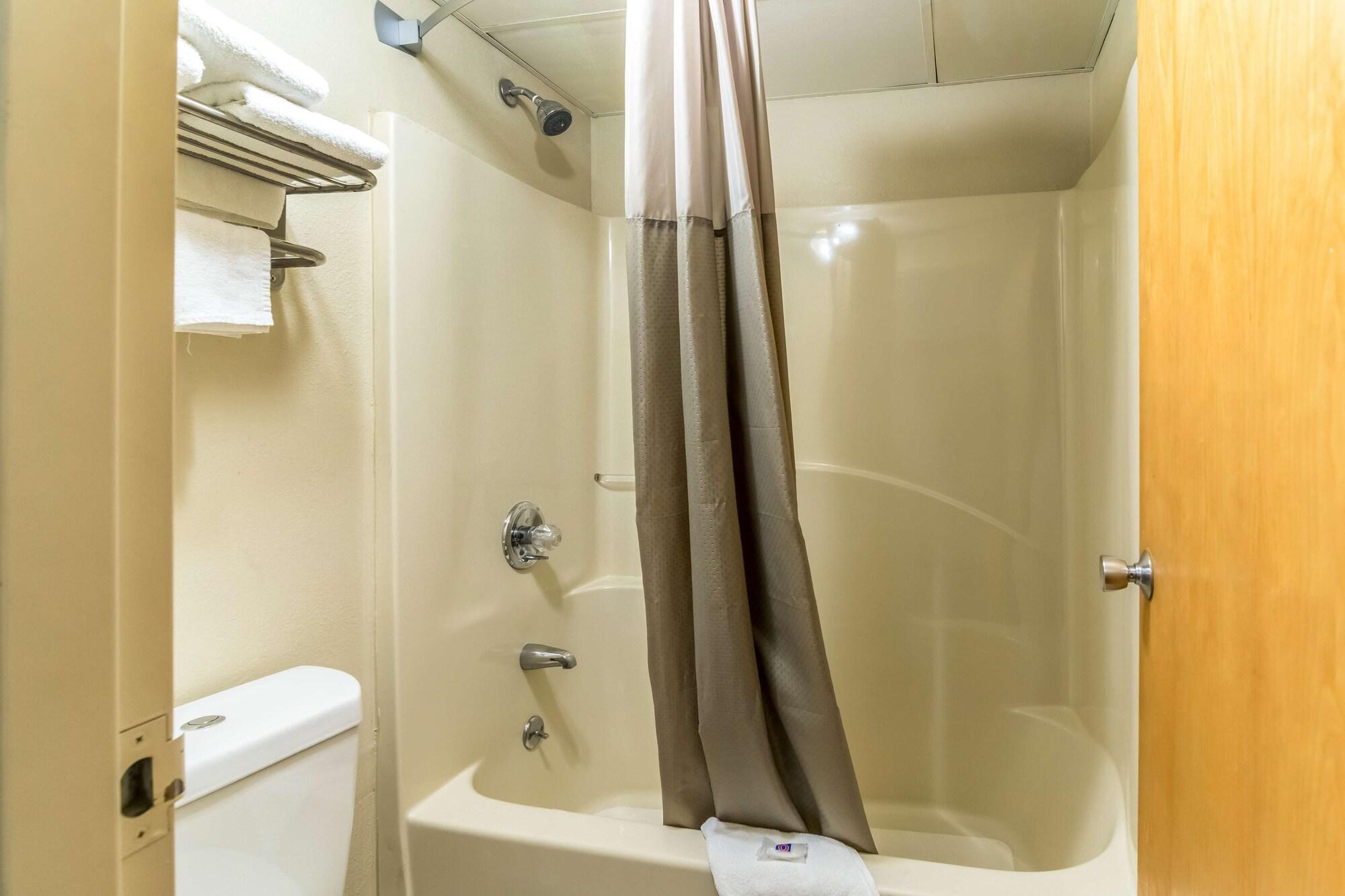 Motel 6-Kenly, Nc Eksteriør bilde