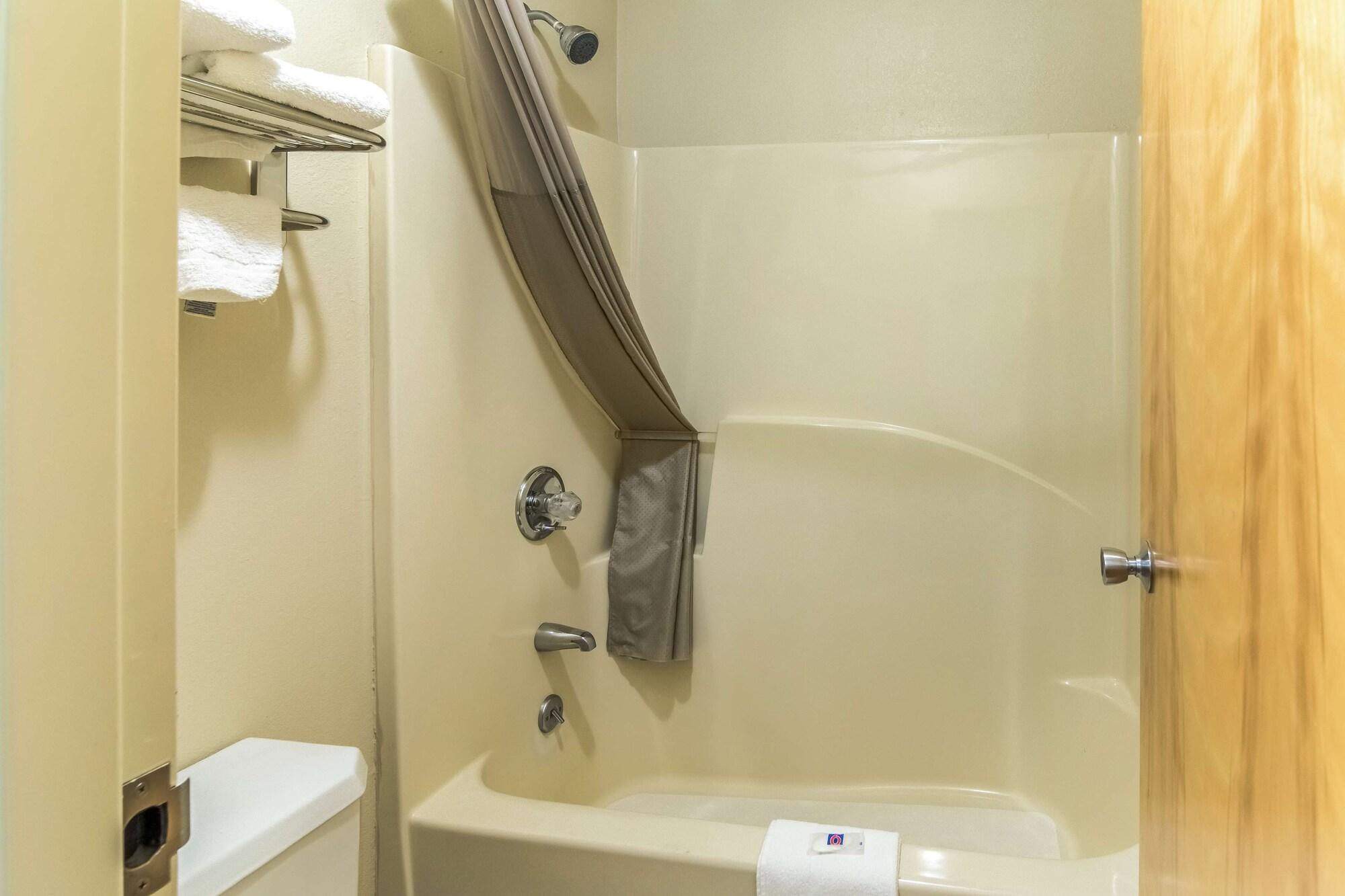 Motel 6-Kenly, Nc Eksteriør bilde