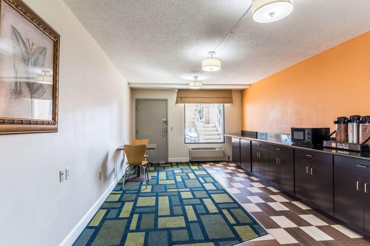 Motel 6-Kenly, Nc Eksteriør bilde