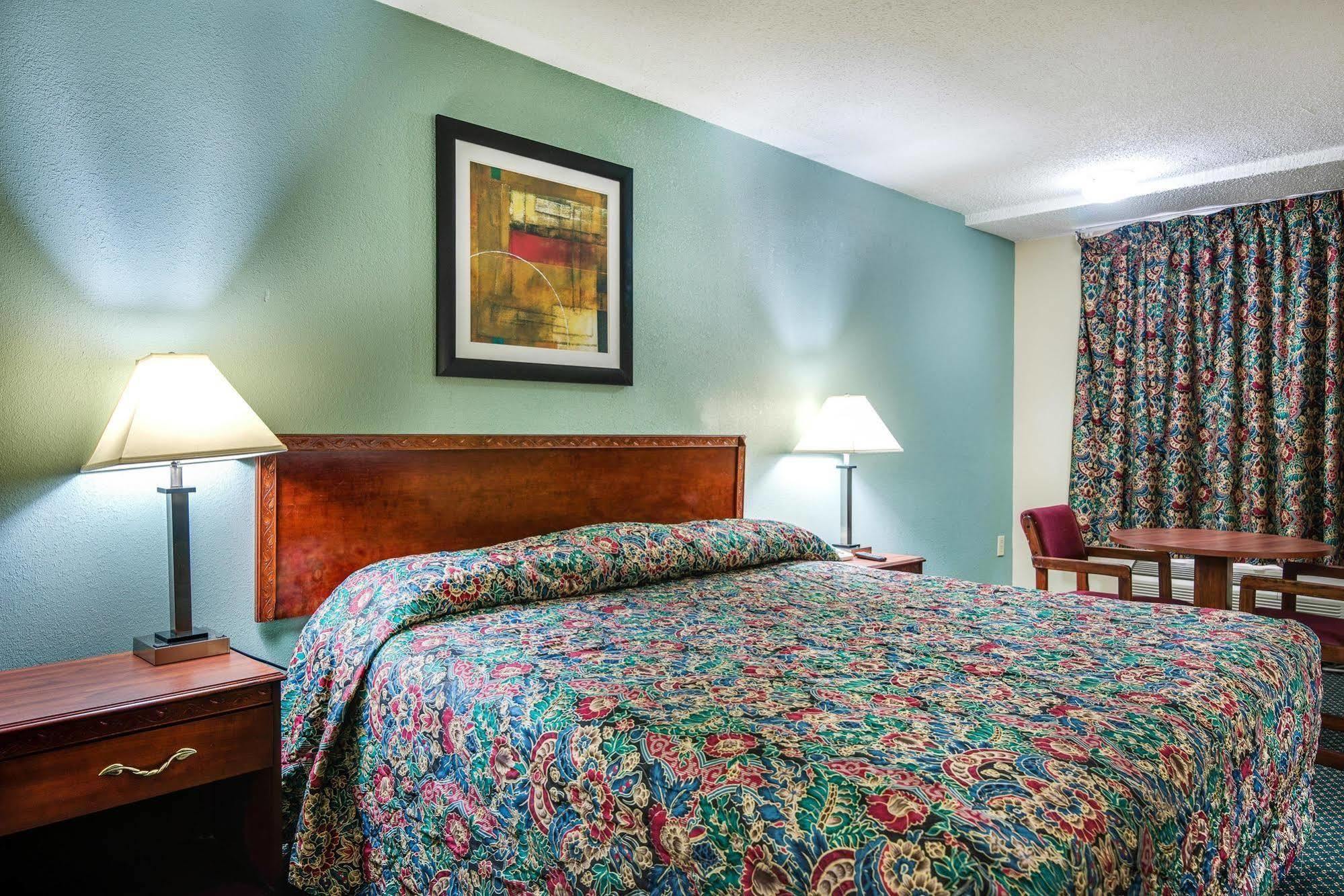 Motel 6-Kenly, Nc Eksteriør bilde