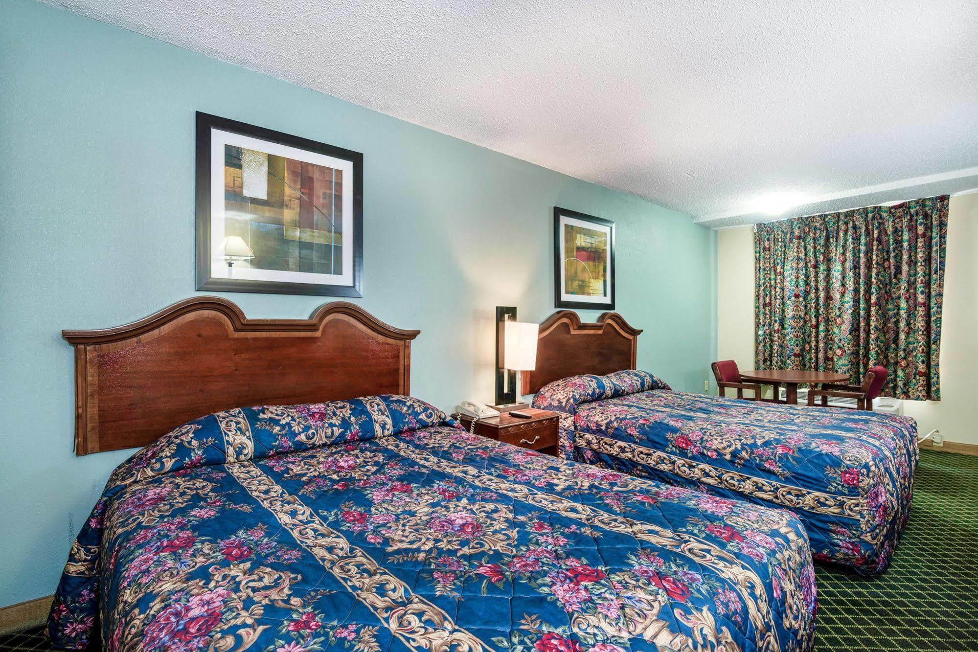 Motel 6-Kenly, Nc Eksteriør bilde