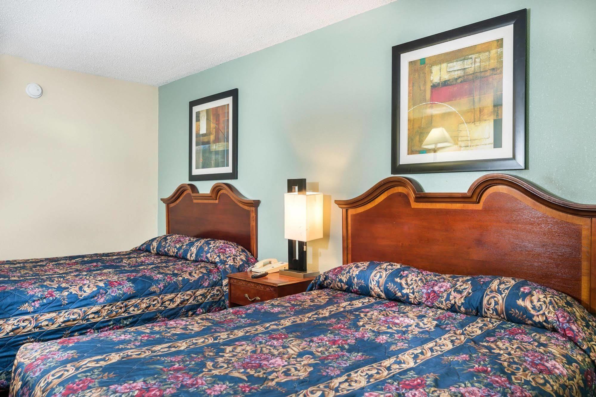 Motel 6-Kenly, Nc Eksteriør bilde