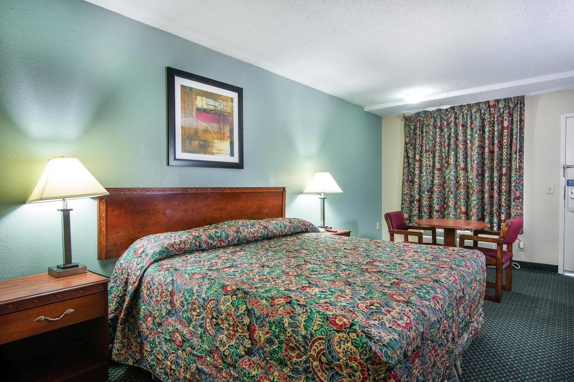 Motel 6-Kenly, Nc Eksteriør bilde